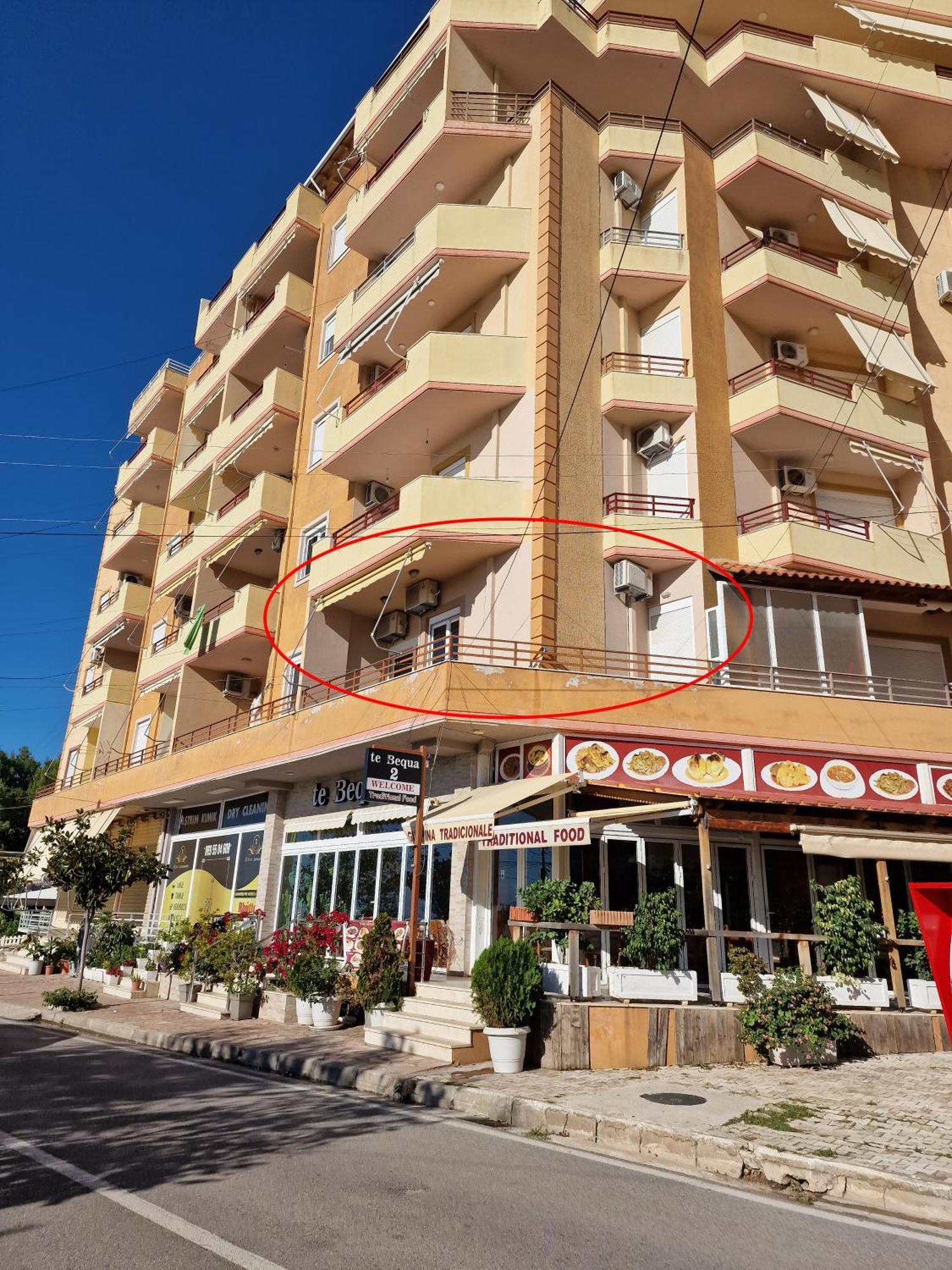 Orange Corner Apartment Саранде Екстериор снимка